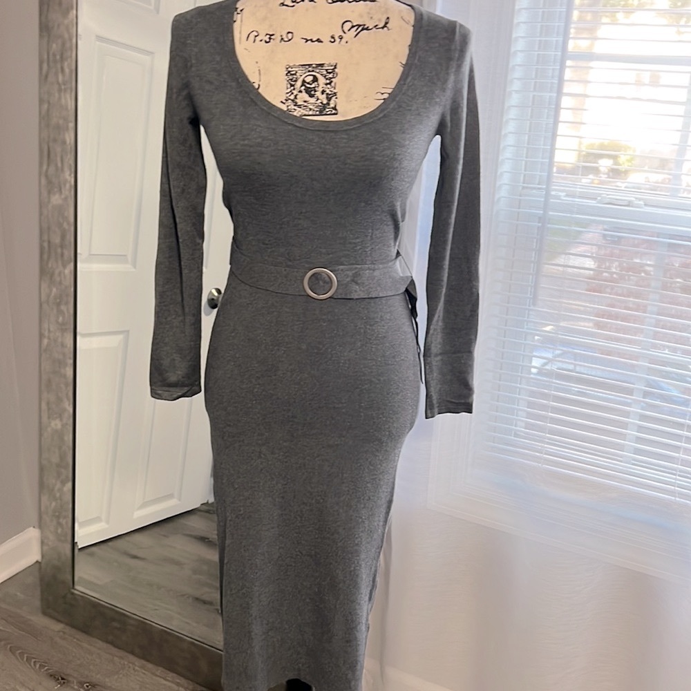 Midi long sleeve sweater dress